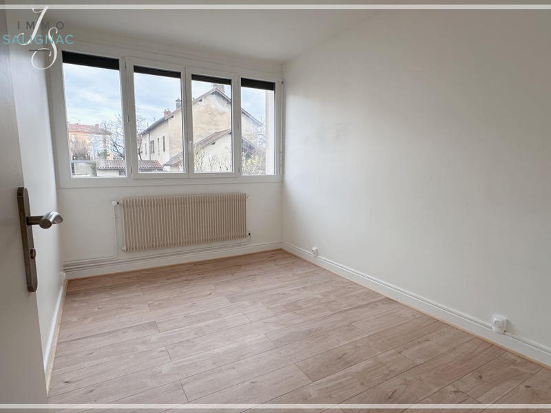Appartement - 74 m² - 4 pièces