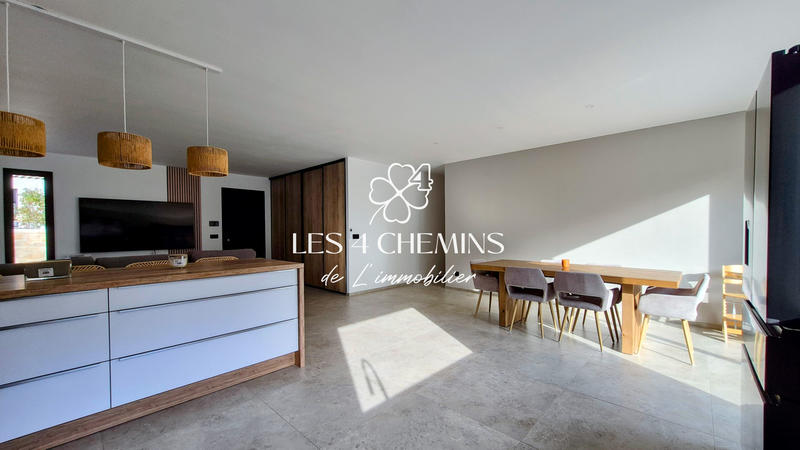 Villa - 100 m² - 4 pièces