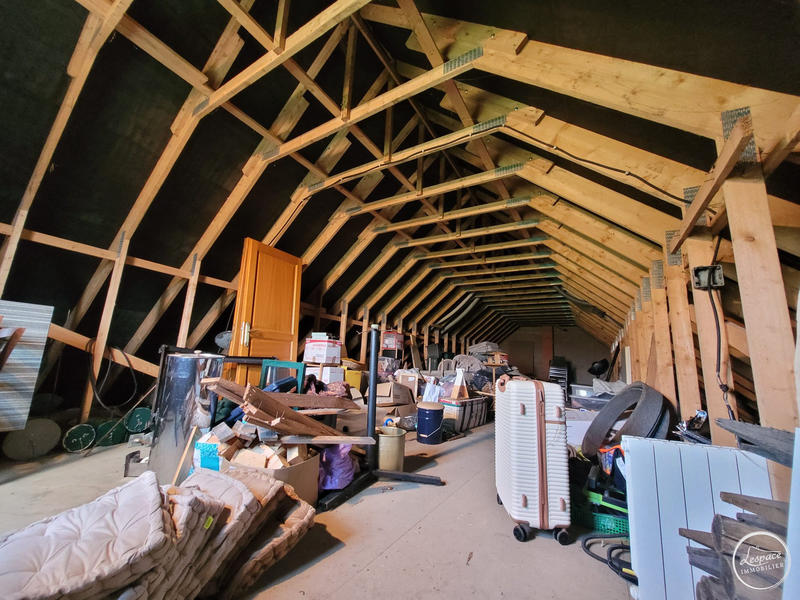 Maison - 95 m² - 3 pièces