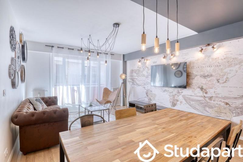 Chambre - 12 m² - 1 pièce