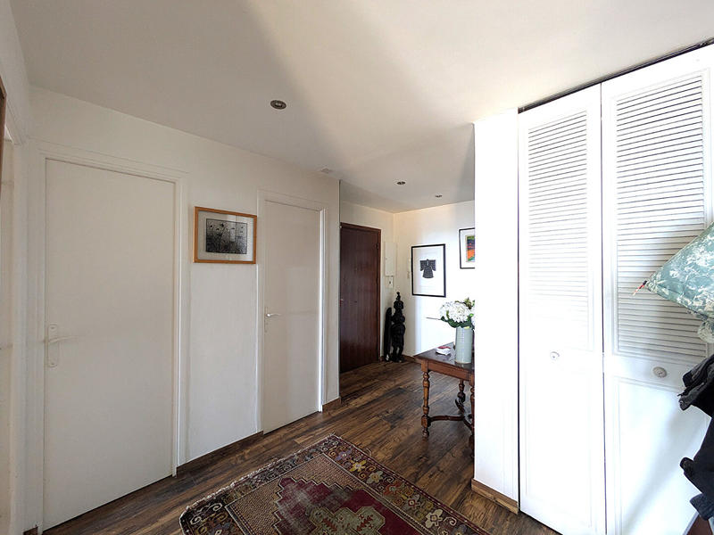 Appartement - 110 m² - 4 pièces