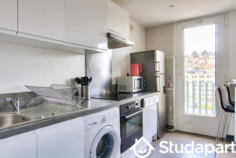 Chambre - 12 m² - 1 pièce