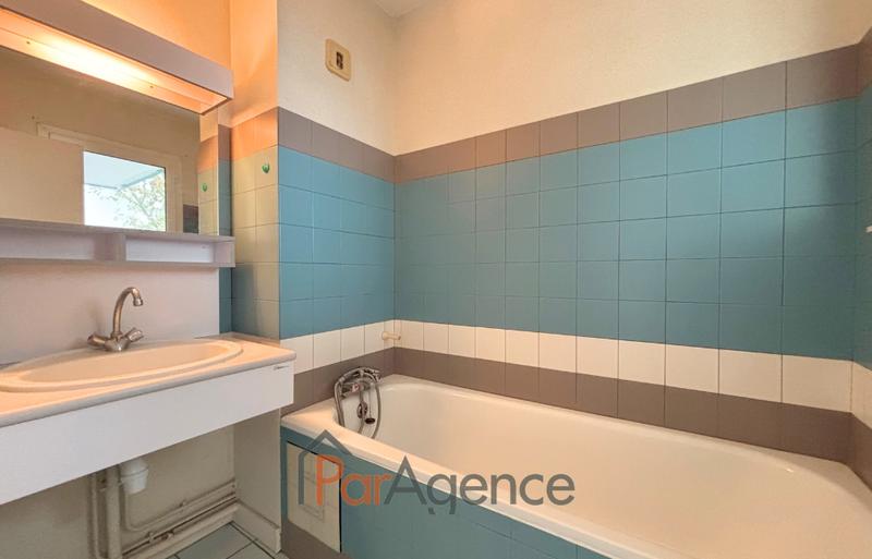 Appartement - 81 m² - 3 pièces