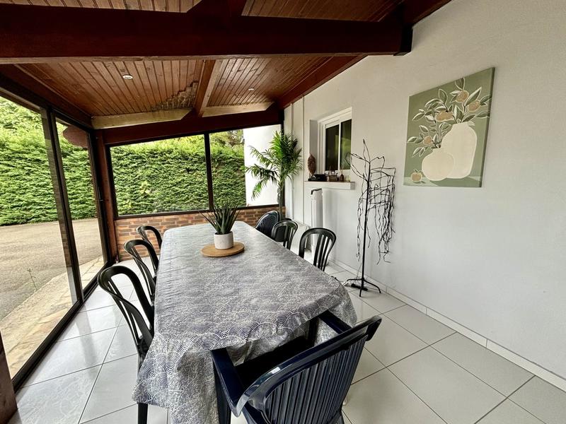 Maison traditionnelle - 195 m² - 6 pièces