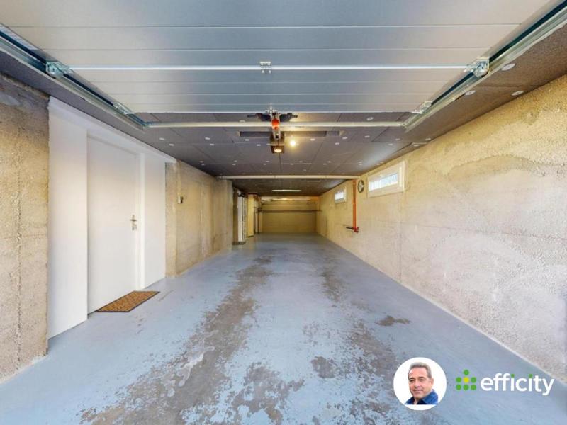 Pavillon - 187 m² - 7 pièces