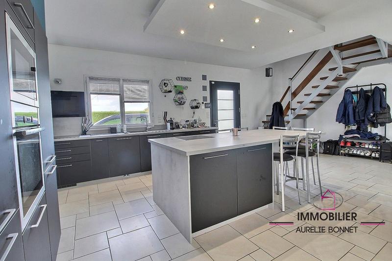 Maison contemporaine - 172 m² - 6 pièces