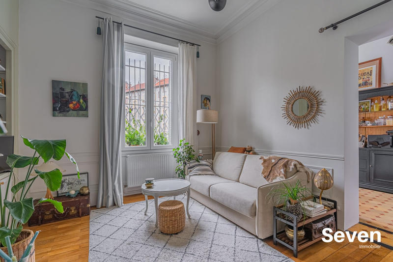 Appartement - 70 m² - 2 pièces