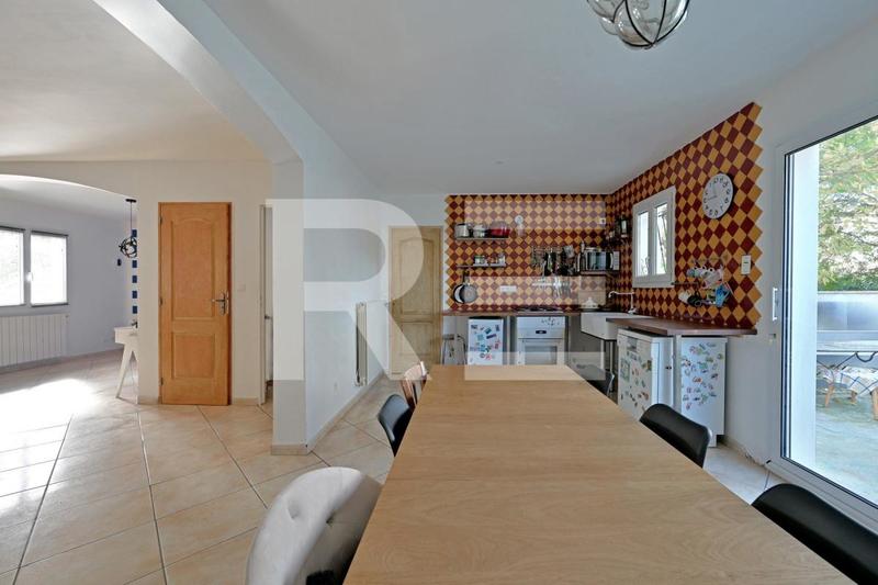 Maison - 162 m² - 6 pièces