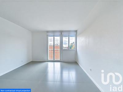 Appartement - 80 m² - 5 pièces