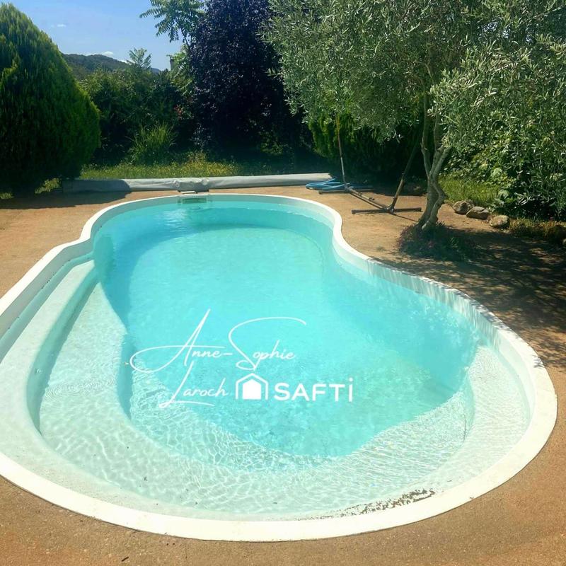 Maison - 127 m² - 7 pièces