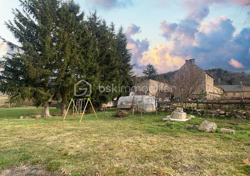 Corps de ferme - 175 m² - 7 pièces