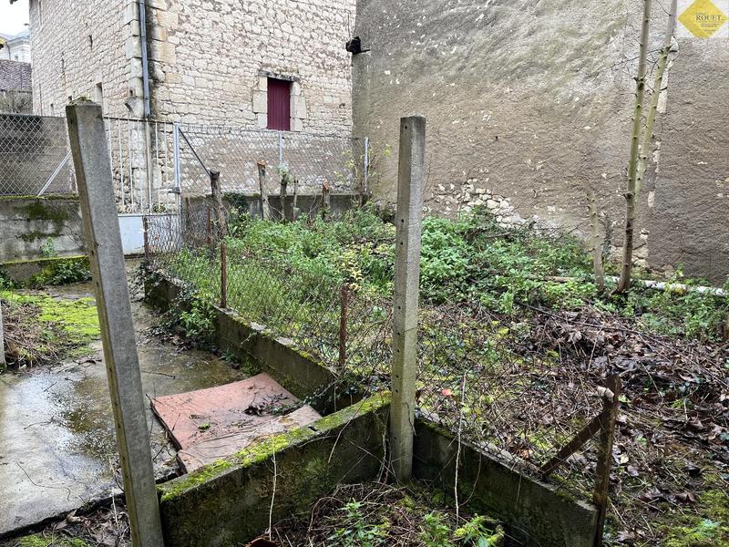 Local d'activités - 382 m²