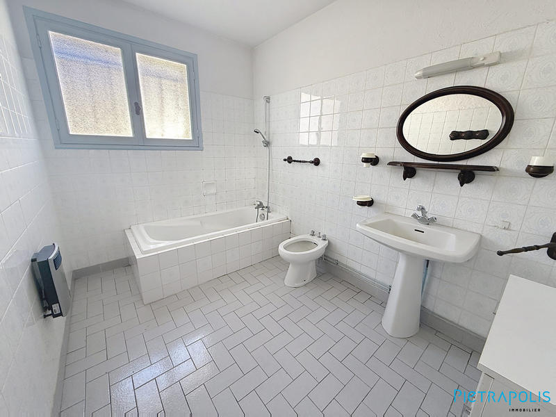 Maison ancienne - 121 m² - 4 pièces