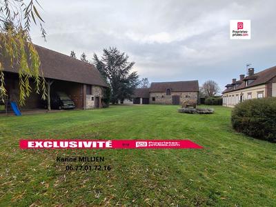Maison - 318 m² - 12 pièces