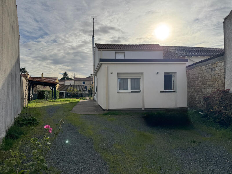 Maison - 101 m² - 4 pièces