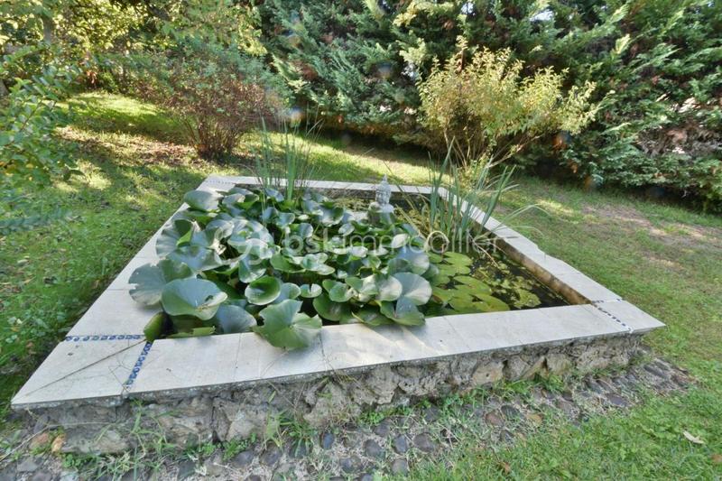 Immeuble - 250 m² - 9 pièces