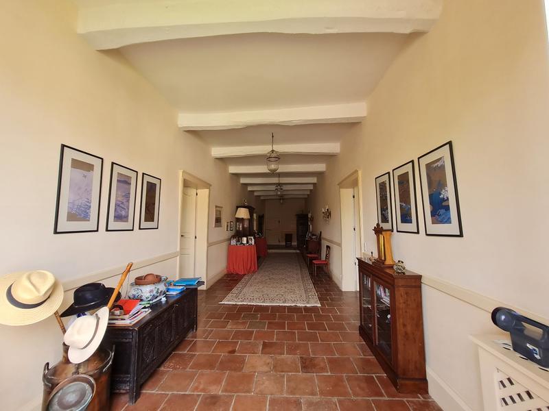 Maison - 550 m² - 14 pièces