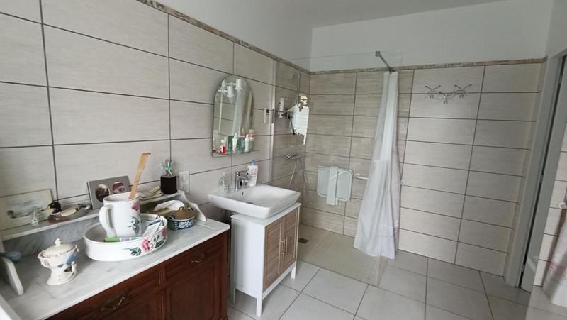 Maison - 99 m² - 6 pièces