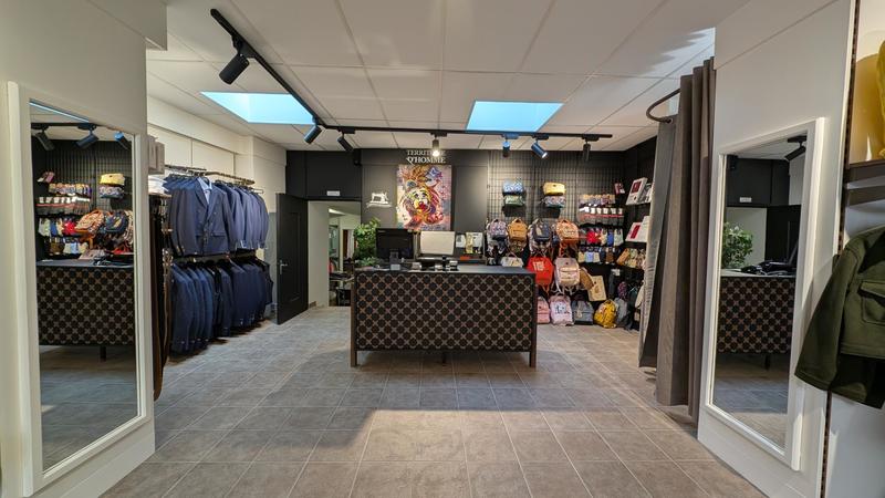 Local commercial - 180 m²