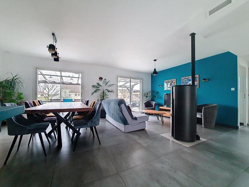 Maison - 125 m² - 5 pièces