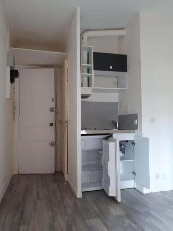 Studio - 13 m² - 1 pièce