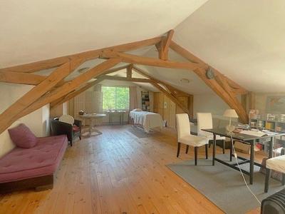 Maison - 300 m² - 7 pièces