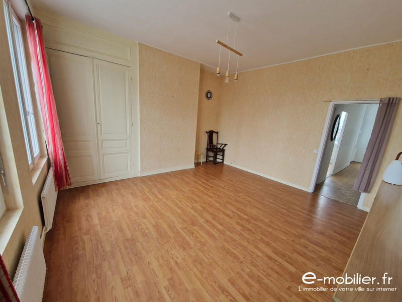 Appartement - 65 m² - 3 pièces