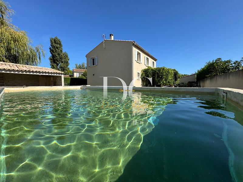 Maison - 182 m² - 5 pièces