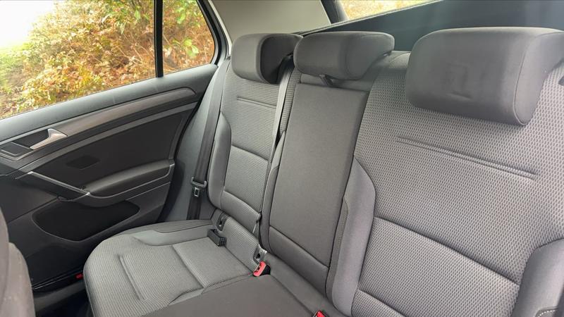 Volkswagen Golf VII 1.6 Tdi 115 Dsg7 Confortline