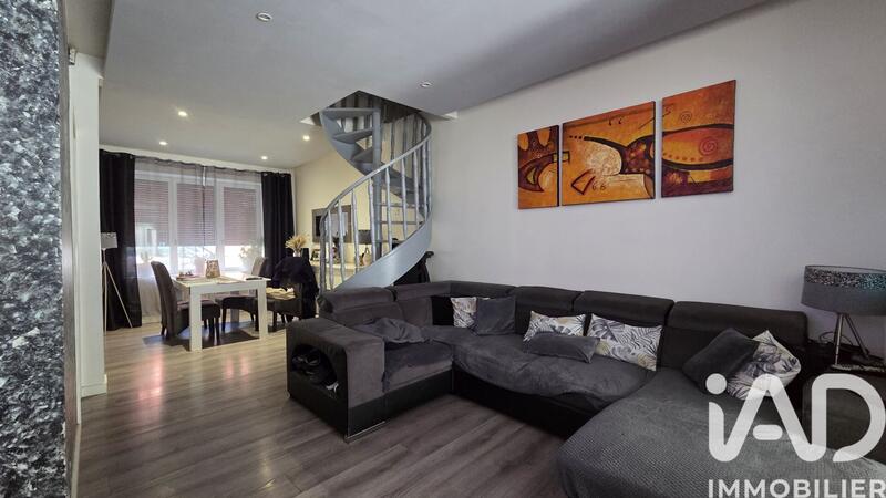 Maison de ville - 86 m² - 5 pièces