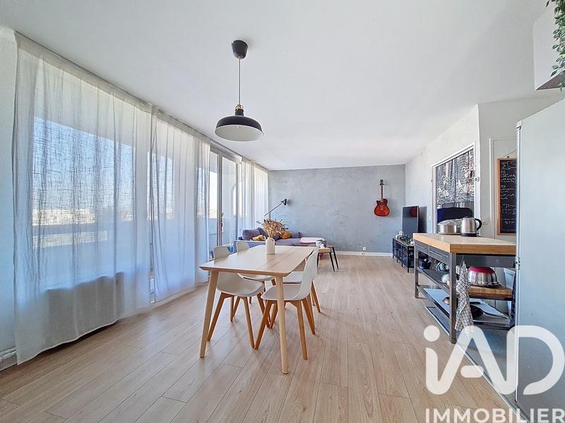 Appartement - 67 m² - 3 pièces
