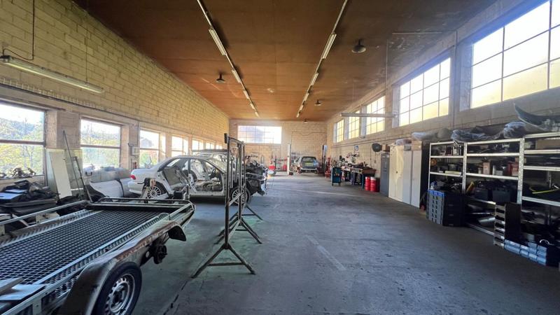 Maison - 789 m² - 4 pièces