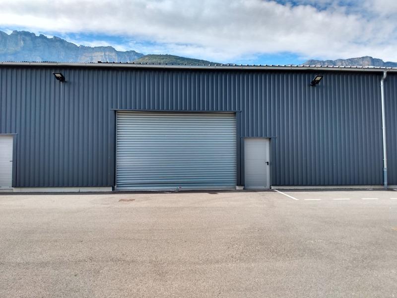 Bureau - 610 m² - 3 pièces