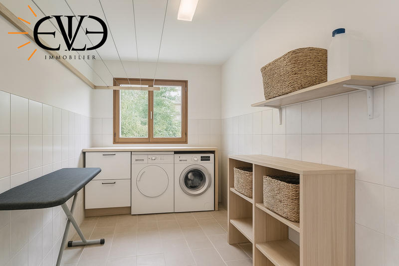 Villa - 234 m² - 7 pièces