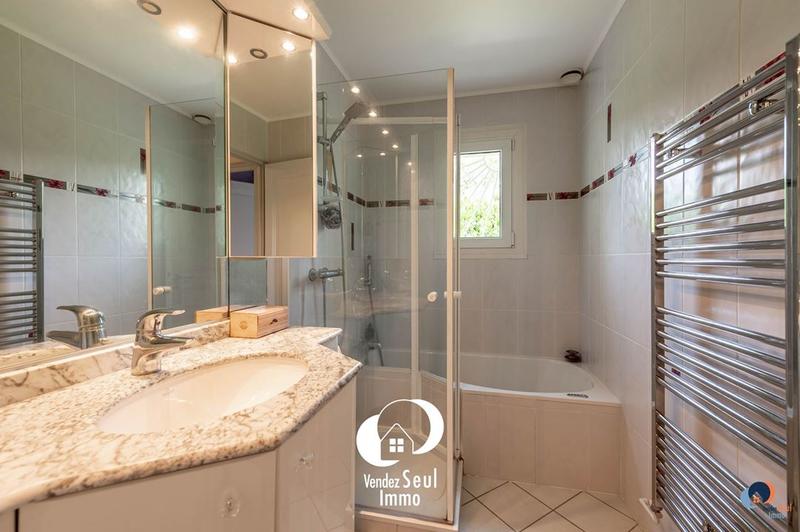 Maison traditionnelle - 135 m² - 5 pièces