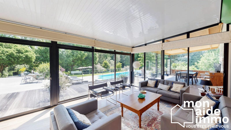 Maison ancienne - 275 m² - 7 pièces