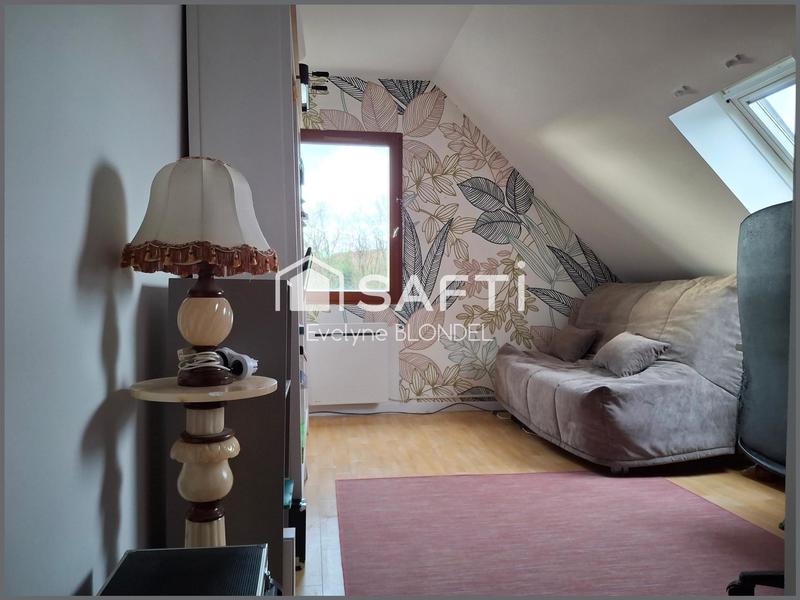 Maison - 104 m² - 7 pièces