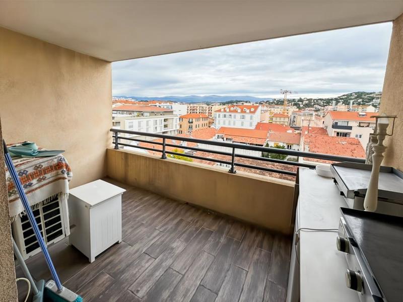 Appartement - 80 m² - 3 pièces