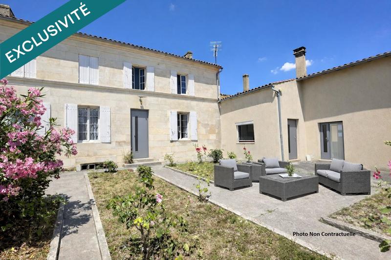 Maison - 200 m² - 2 pièces