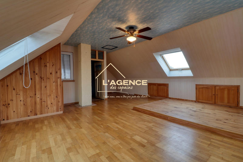 Maison - 186 m² - 6 pièces