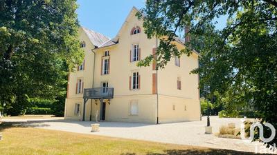 Maison - 440 m² - 14 pièces