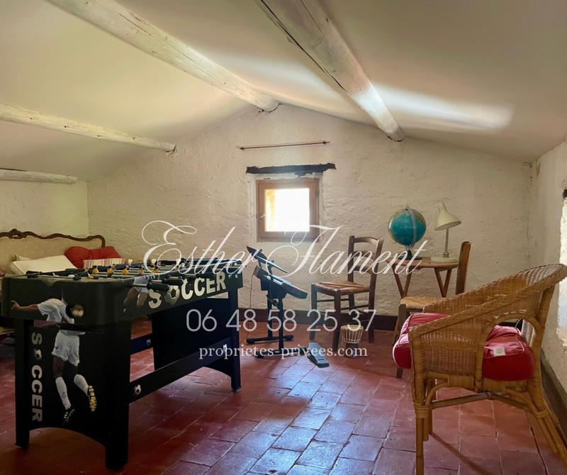 Mas - 179 m² - 5 pièces