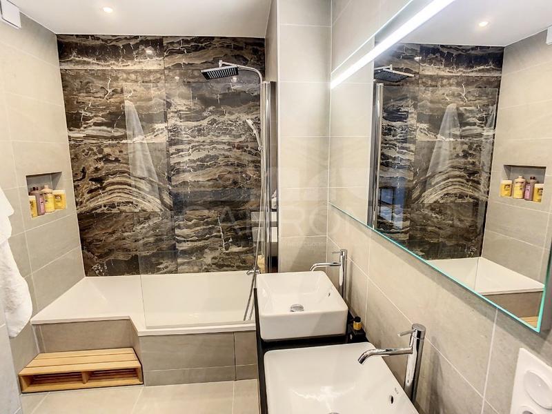 Appartement - 84 m² - 4 pièces