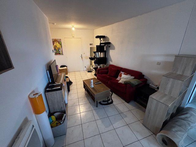 Appartement - 77 m² - 3 pièces