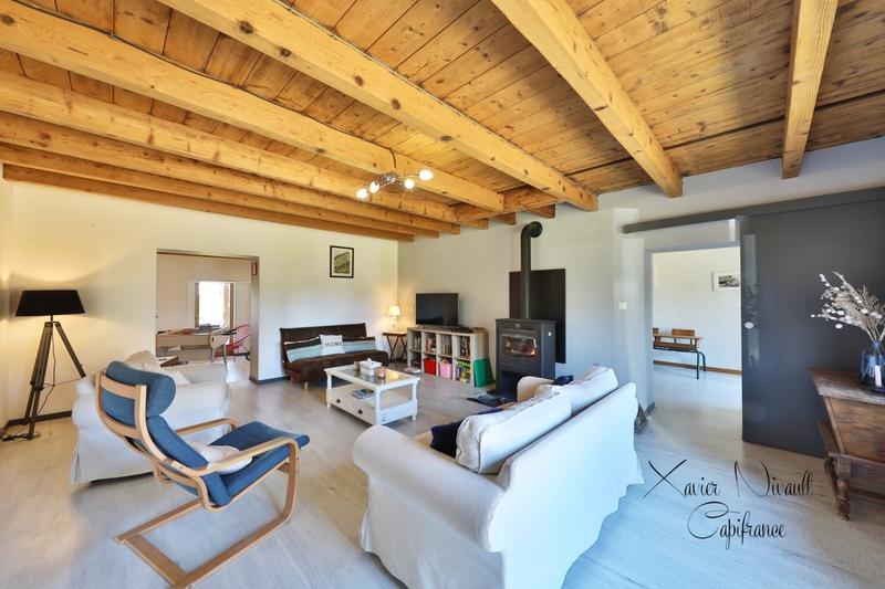 Maison - 294 m² - 11 pièces