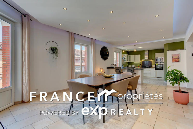 Maison traditionnelle - 167 m² - 6 pièces