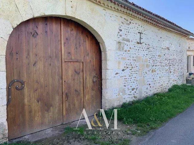 Maison de village - 133 m² - 4 pièces