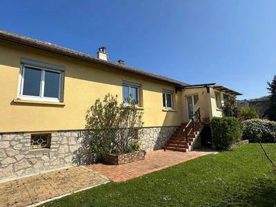Maison - 96 m² - 6 pièces