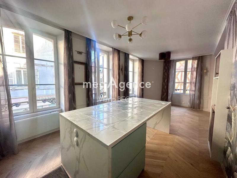 Appartement - 74 m² - 4 pièces