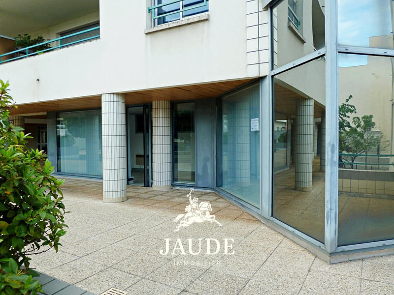 Local commercial - 67 m²